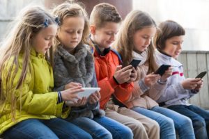 Как уменьшить вред ребенку от современных технологий